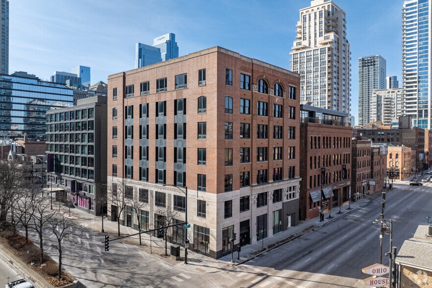 540 N LaSalle St, Chicago, IL for lease - Primary Photo - Image 1 of 7