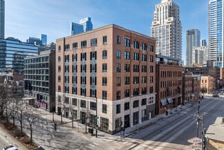 Plus de détails pour 540 N LaSalle St, Chicago, IL - Bureau/Commerce de détail, Commerce de détail à louer