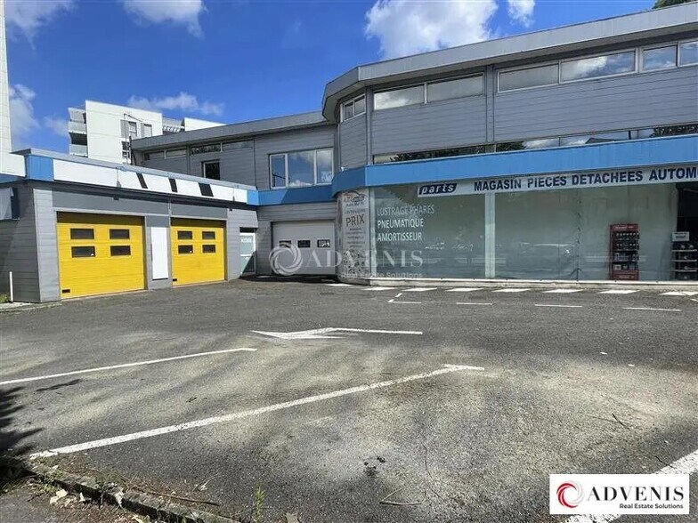 Flex in Bordeaux for lease - Building Photo - Image 2 of 7