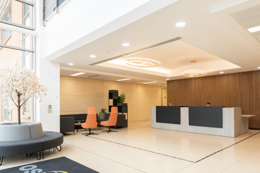 3 Finch Way, Bellshill for lease - Building Photo - Image 2 of 12