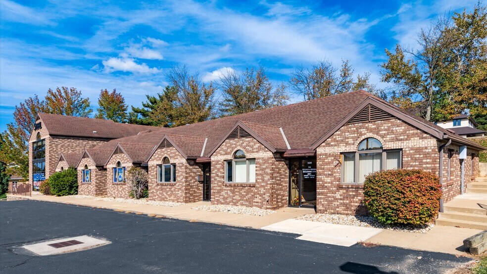 3608-3616 Maple Ave, Zanesville, OH à vendre - Photo du bâtiment - Image 2 de 10