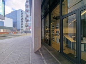 261B Ubit B, Londres à louer Photo du bâtiment- Image 1 de 6