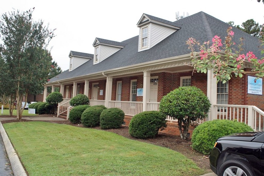 2078 Woodruff Rd, Greenville, SC for sale - Building Photo - Image 1 of 1