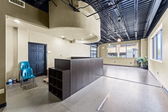 9223 Broadway St, Pearland, TX for lease Interior Photo- Image 2 of 3