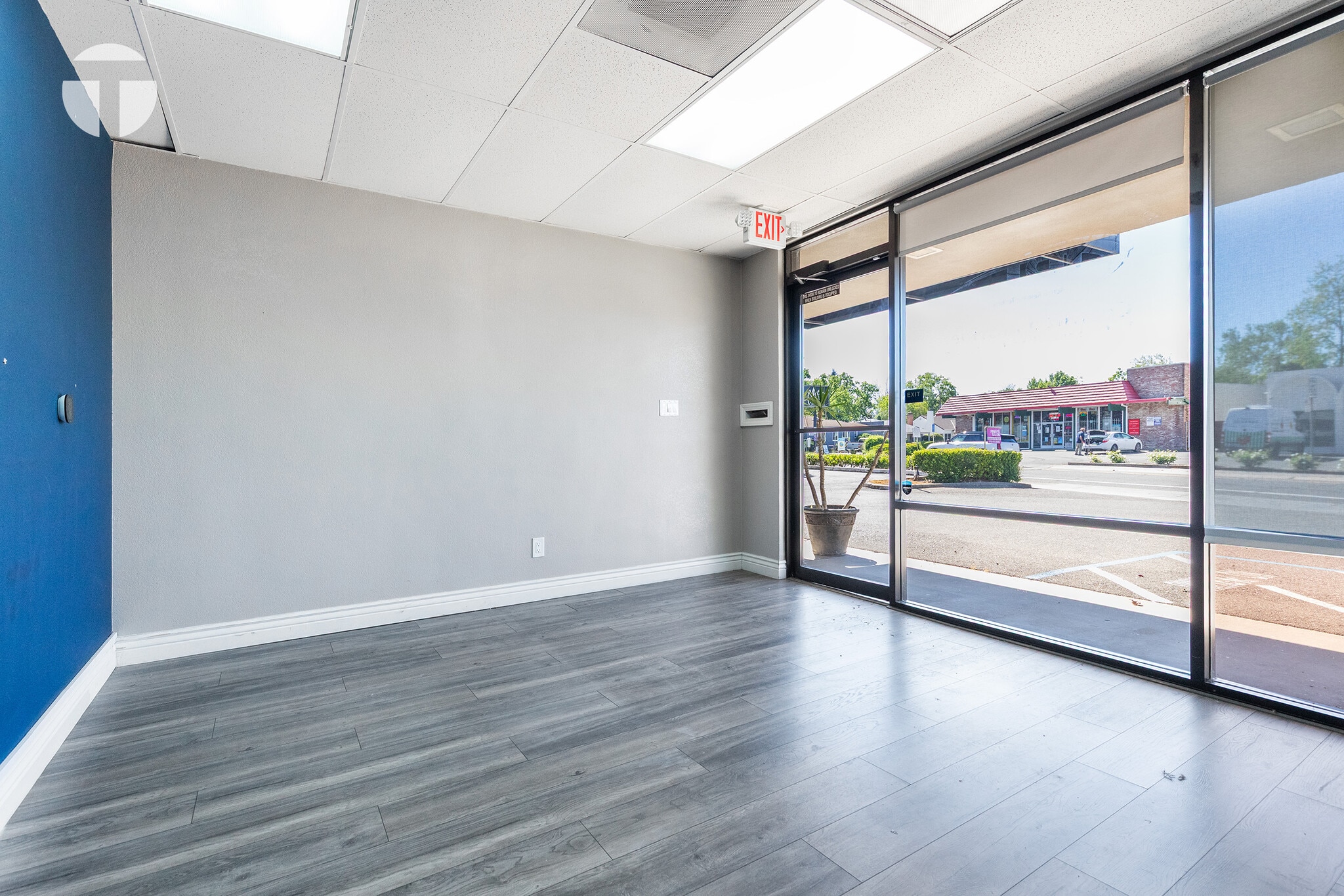 5363-5379 H St, Sacramento, CA à louer Photo intérieure- Image 1 de 7