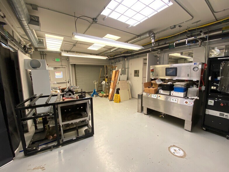 323 N Nopal St, Santa Barbara, CA à louer - Photo intérieure - Image 3 de 13