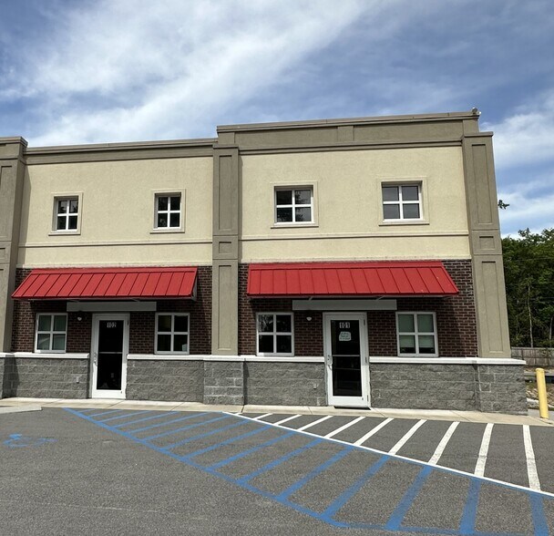 420 Brandam Ln, Charleston, SC à louer - Photo du bâtiment - Image 2 de 11