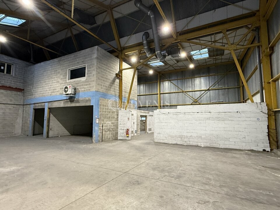 Flex in Noisiel for lease Interior Photo- Image 1 of 13