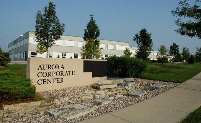 More details for 2600 Beverly Dr, Aurora, IL - Office for Lease