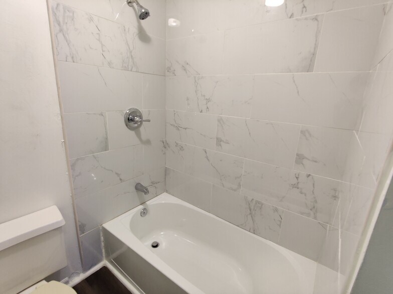 350 Wonder St, Reno, NV à vendre - Photo du bâtiment - Image 3 de 26