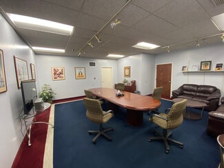 Plus de détails pour 3701 Malden Ave, Baltimore, MD - Flex à vendre