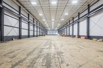 1537 Grafton Rd, Millbury, MA à louer Photo du bâtiment- Image 2 de 4