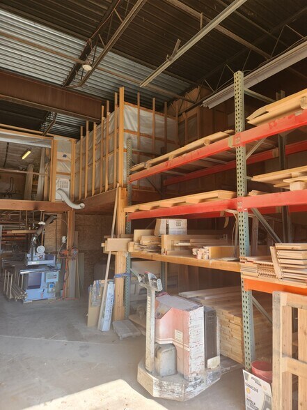 80 Prindle Hill Rd, Orange, CT à vendre - Photo du bâtiment - Image 3 de 10