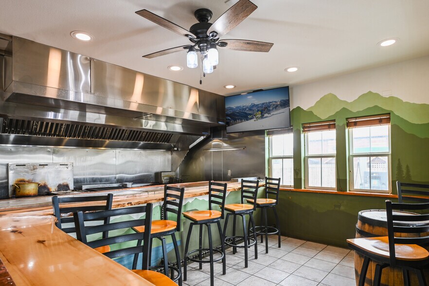 228 Elcho Ave, Crested Butte, CO à vendre - Photo intérieure - Image 3 de 33