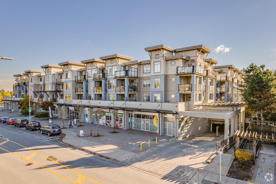 15380 102A Ave, Surrey, BC à vendre - Photo principale - Image 1 de 1