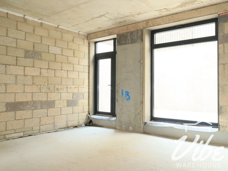 10-20 Windus Rd, Londres à louer - Photo intérieure - Image 2 de 7