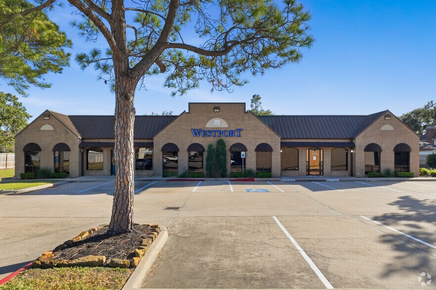 4779-4781 S Main St, Stafford, TX à louer - Photo du bâtiment - Image 3 de 32