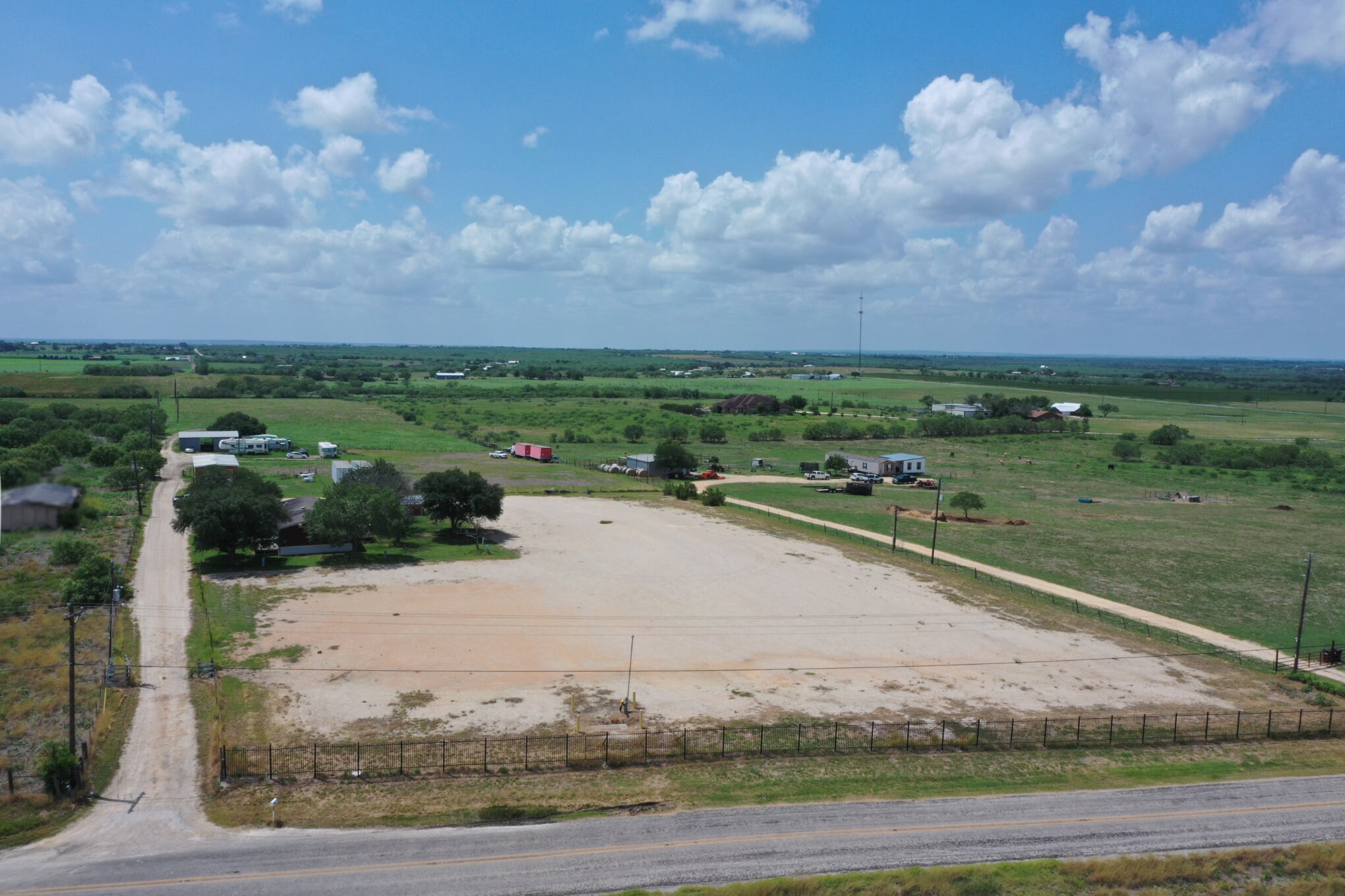 8273 W Interstate 10, Seguin, TX à louer Photo principale- Image 1 de 6