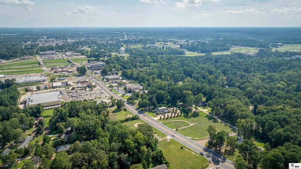 1607 N Trenton St, Ruston, LA à vendre - Photo du bâtiment - Image 3 de 9