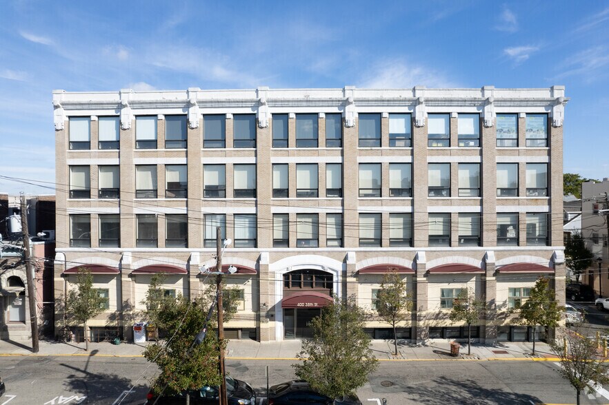 400 38th St, Union City, NJ for lease - Building Photo - Image 2 of 7