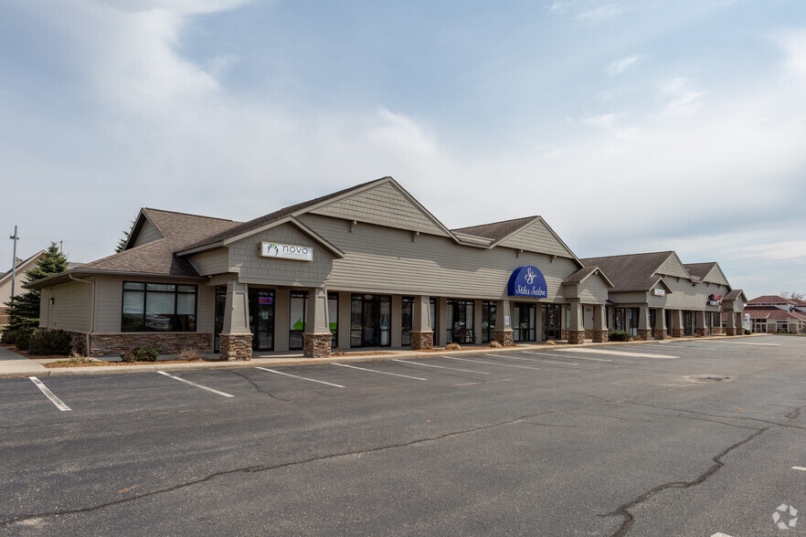 2355 Belmont Center Dr NE, Belmont, MI for lease - Building Photo - Image 2 of 2