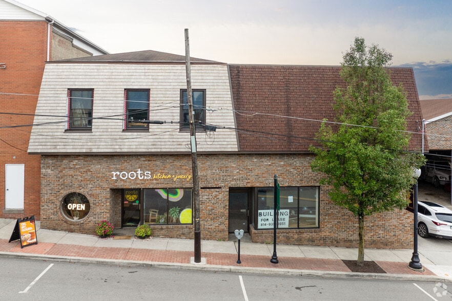 308 W High St, Ebensburg, PA for lease - Building Photo - Image 3 of 4