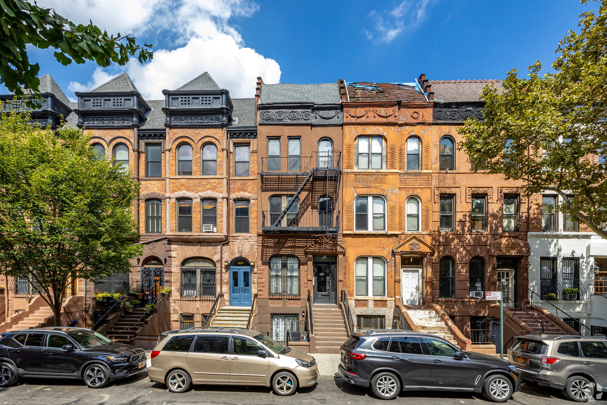 255 W 136th St, New York, NY à vendre Photo principale- Image 1 de 7