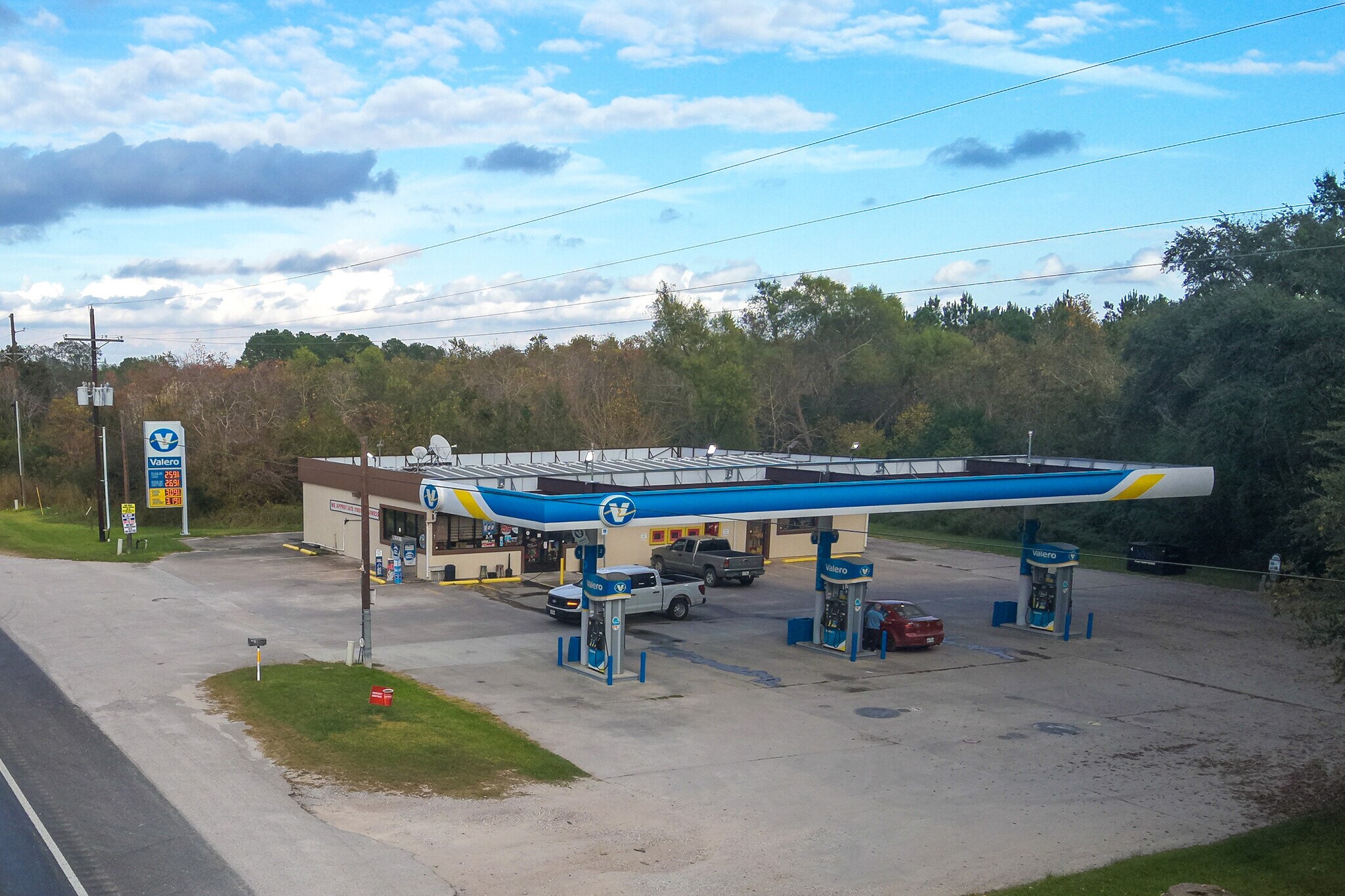 16449 Hwy 124, Fannett, TX à vendre Photo principale- Image 1 de 5