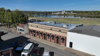 Plus de détails pour 115 S Front St, Dardanelle, AR - Sports et divertissement à vendre