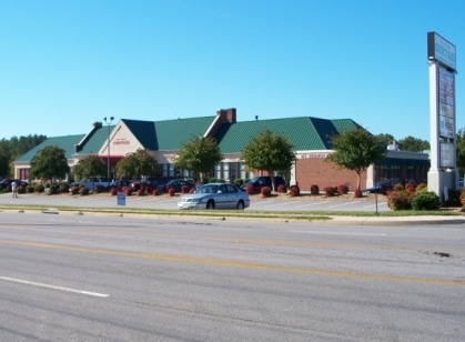 2725 Franklin Turnpike, Danville, VA for lease - Building Photo - Image 2 of 6