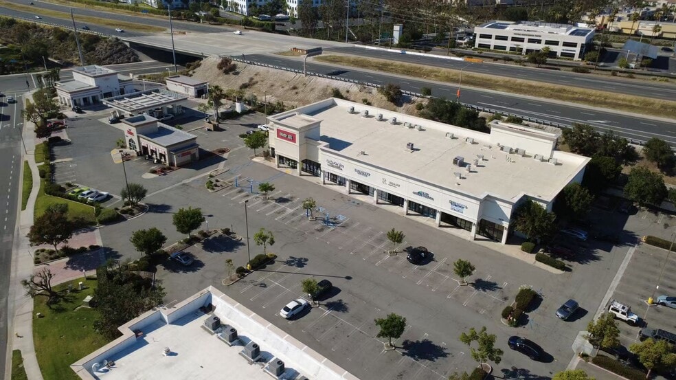 20021-20025 Lake Forest Dr, Lake Forest, CA for lease - Building Photo - Image 3 of 8