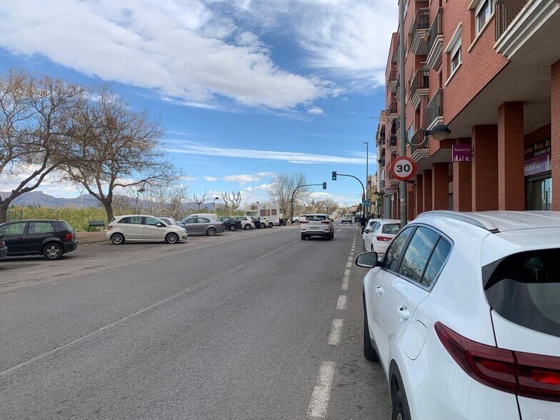 Retail in Murcia for sale - Building Photo - Image 3 of 12