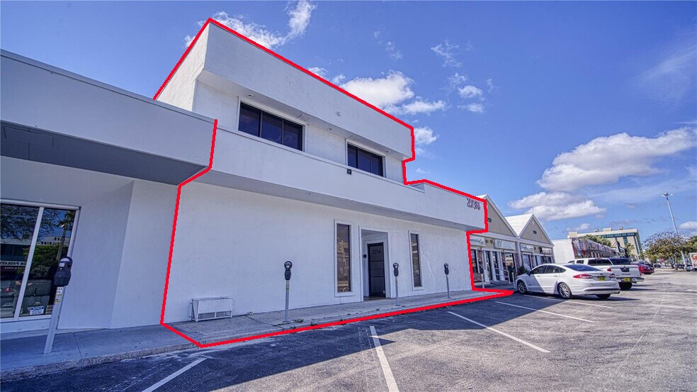 2734 E Oakland Park Blvd, Fort Lauderdale, FL for sale Primary Photo- Image 1 of 18