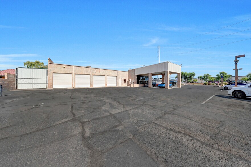 15 W Van Buren St, Avondale, AZ à vendre - Photo du bâtiment - Image 3 de 30