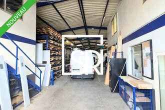 Industrial in Clermont-Ferrand for sale Interior Photo- Image 2 of 9