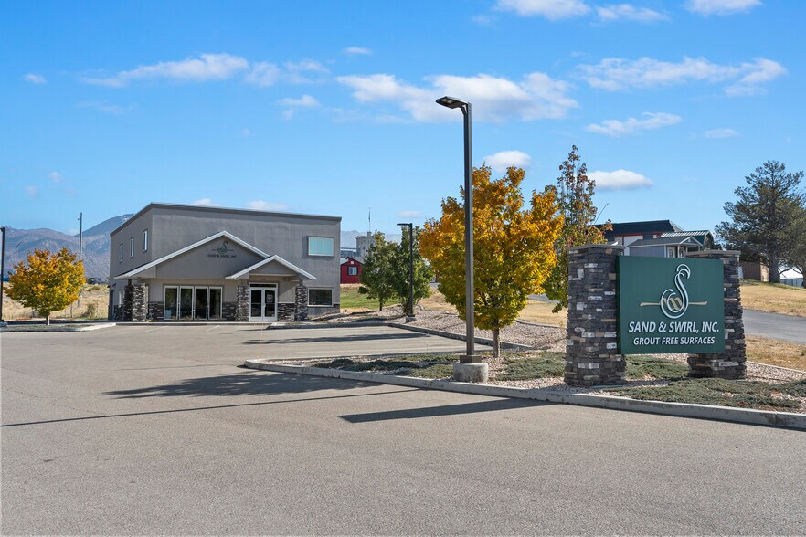 2620 Wadman Dr, Ogden, UT à louer - Photo du bâtiment - Image 2 de 6