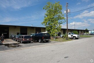 Plus de détails pour 2542 12th St, Sarasota, FL - Industriel à louer
