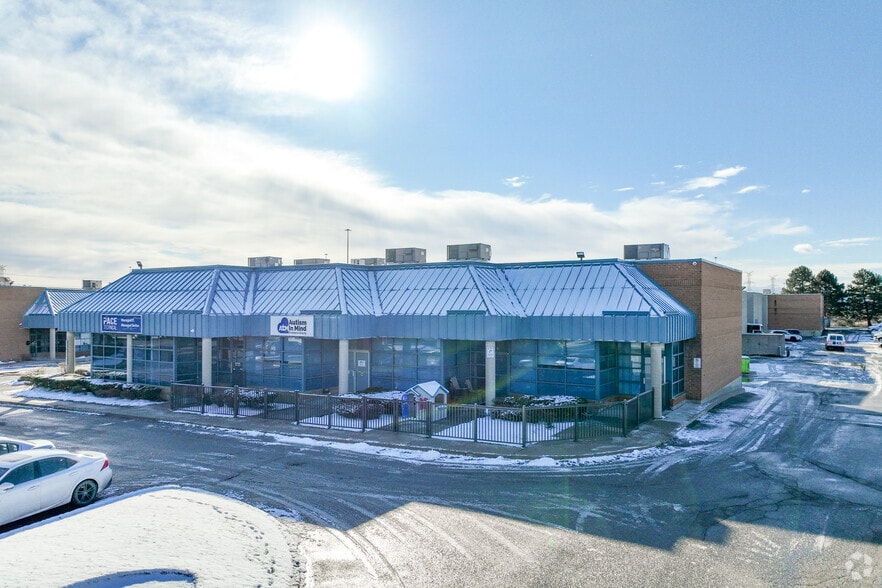 455 Cochrane Dr, Markham, ON for sale - Primary Photo - Image 1 of 1