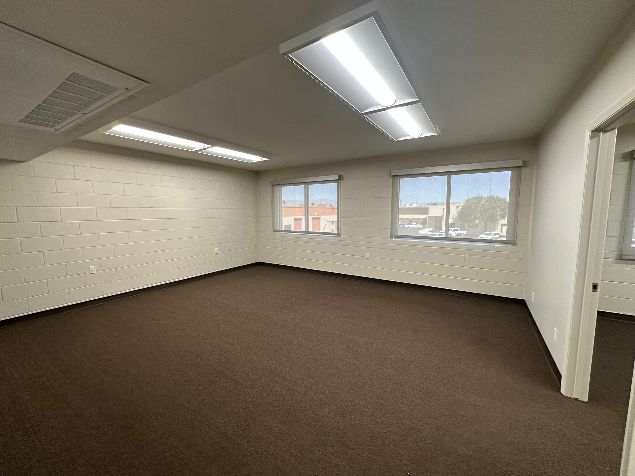 1818 Industrial Rd, Las Vegas, NV for lease Interior Photo- Image 1 of 8