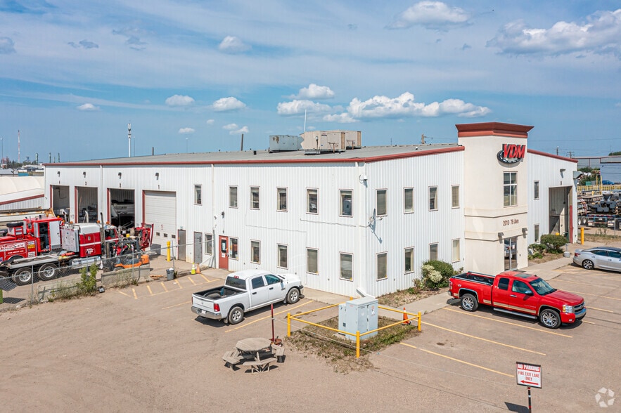 2010 76th Ave NW, Edmonton, AB for sale - Building Photo - Image 1 of 9