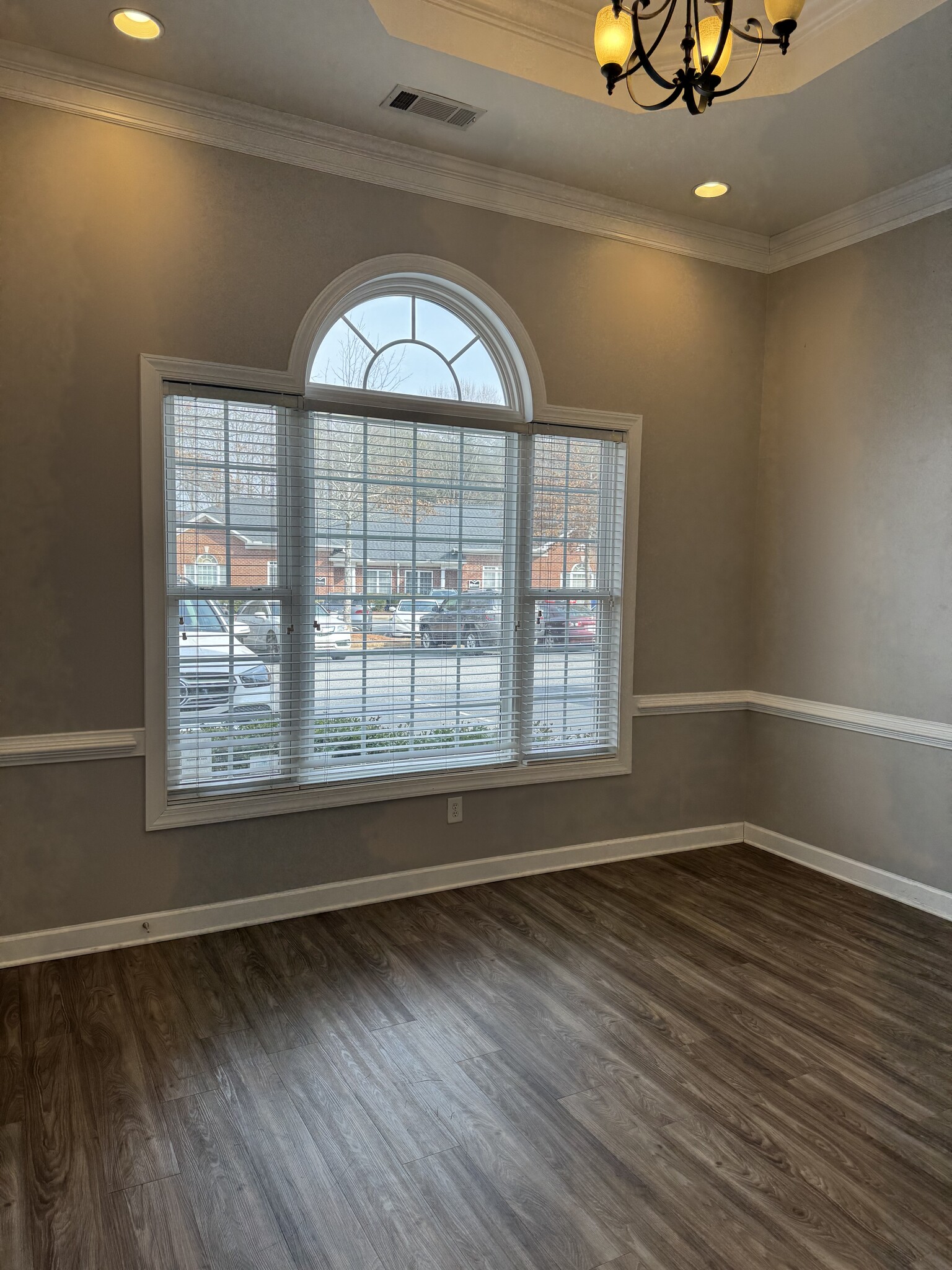 2450 Atlanta Hwy, Cumming, GA à louer Photo intérieure- Image 1 de 6