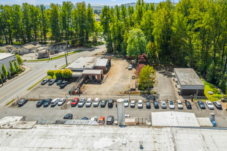 1504 Fryar Ave, Sumner, WA à vendre - Photo du bâtiment - Image 2 de 19