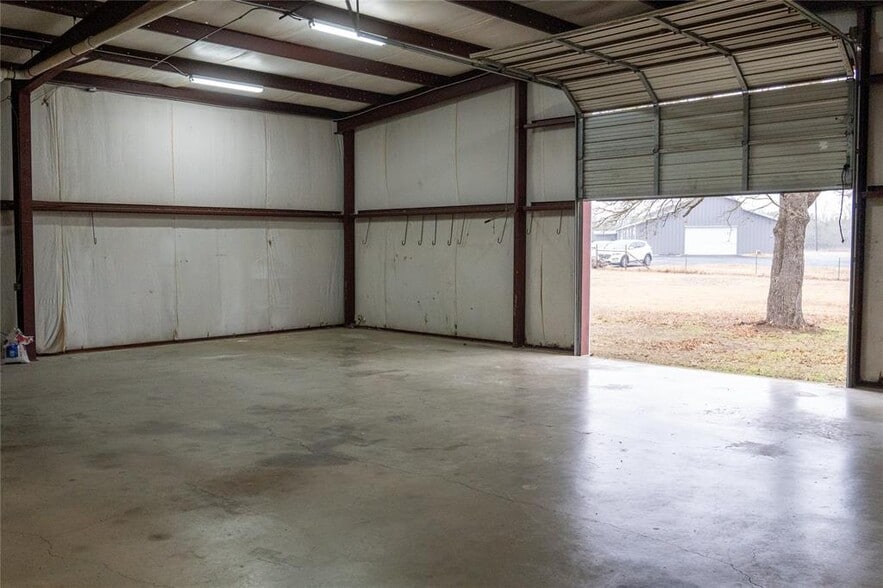 6201 Acacia Dr, Leander, TX for lease - Building Photo - Image 2 of 9