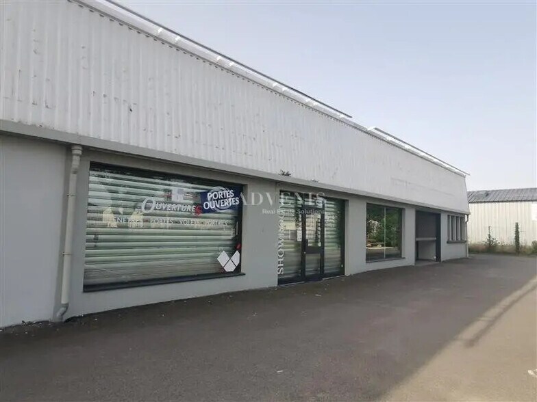 Flex in Saint-Malo for lease - Building Photo - Image 2 of 12