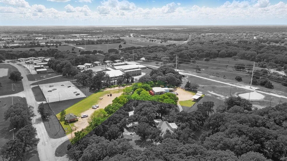 610 W Simonds Rd, Seagoville, TX à vendre - Photo du bâtiment - Image 3 de 19