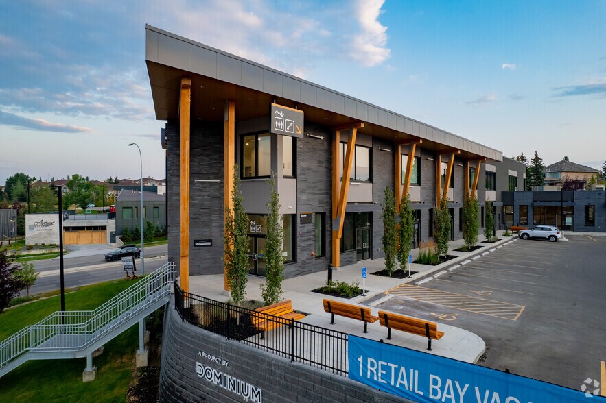 40 Christie Park Vw SW, Calgary, AB à vendre - Photo du bâtiment - Image 1 de 1