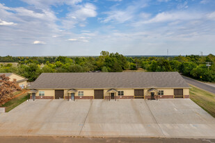 6932 Highwater Cir, Edmond OK - Warehouse