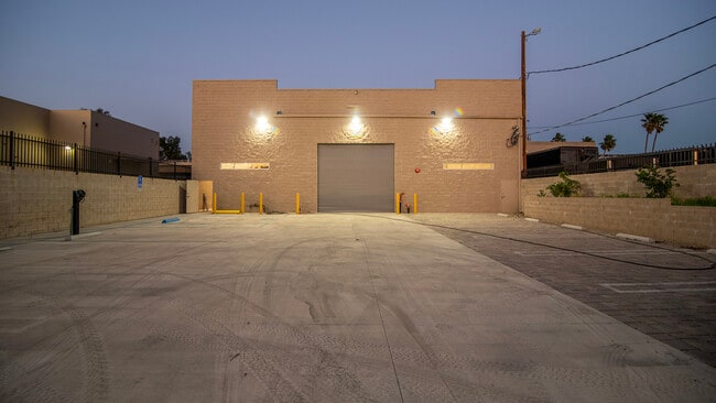 More details for 8582 Telfair Ave, Sun Valley, CA - Industrial for Lease