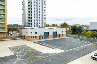 Plus de détails pour Langhedge Ln, Londres - Industriel à louer