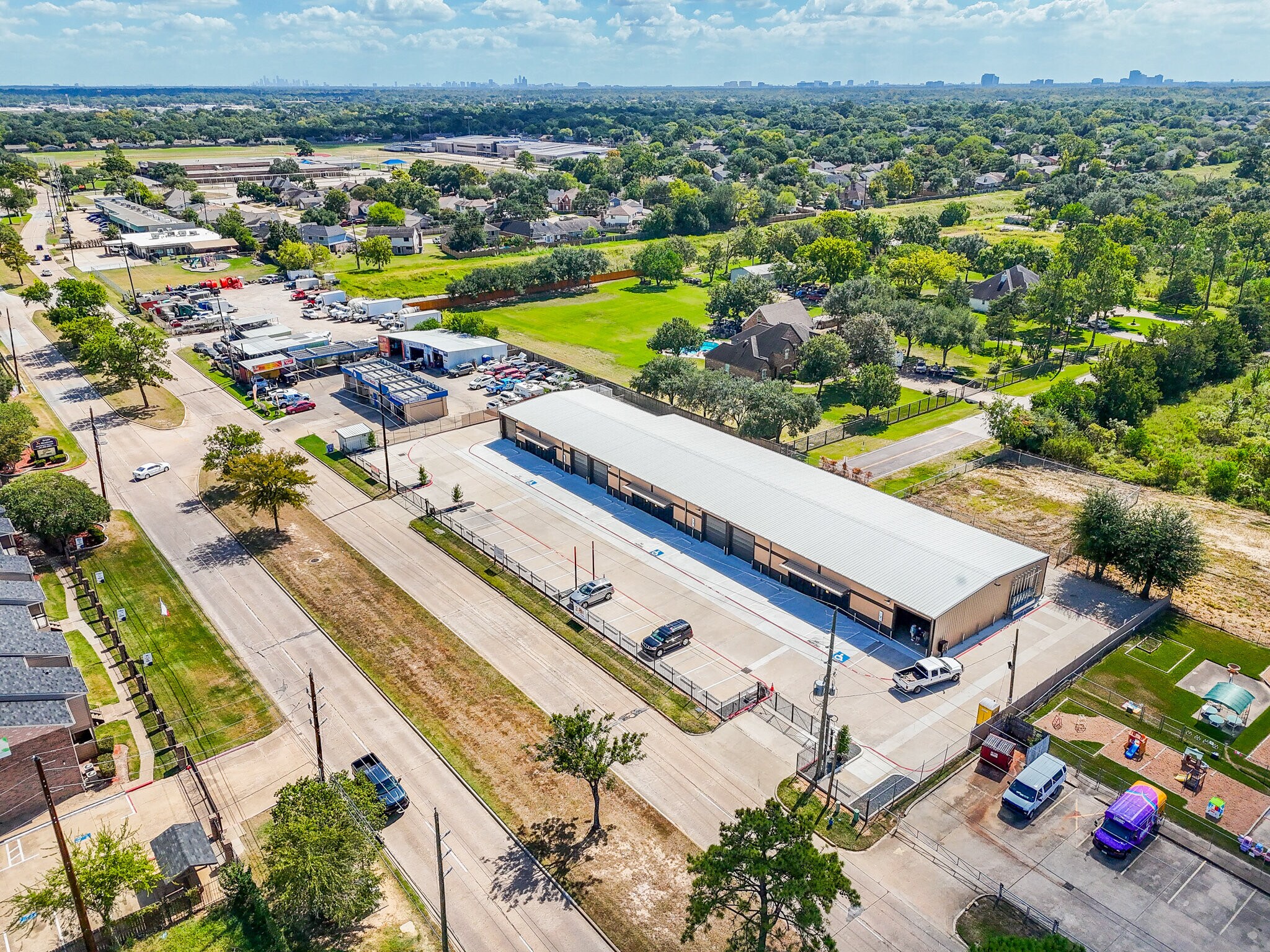 17625 Kieth Harrow Blvd, Houston, TX à louer Photo du bâtiment- Image 1 de 22